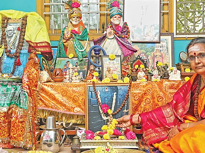 அற்புதங்கள் நிகழ்த்தும்
ஷீர்டி ஸ்ரீசாயி சத்யநாராயண
பூஜை!
