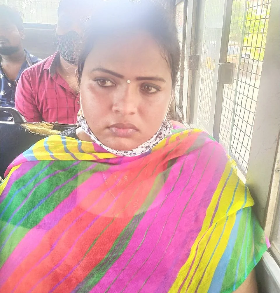 வளர்மதி