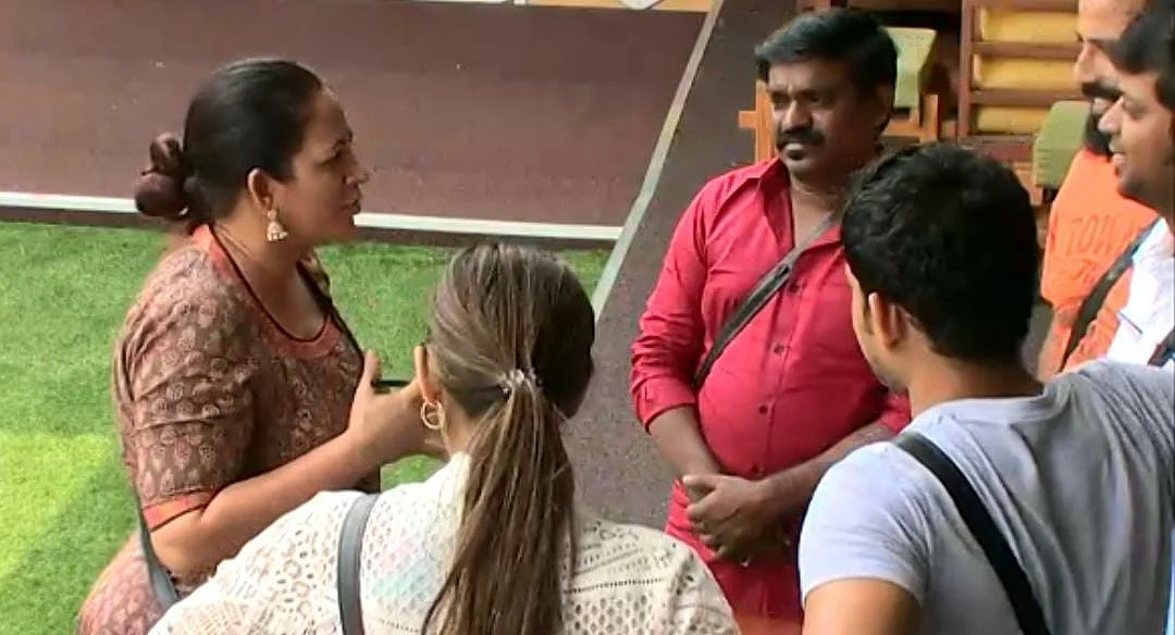 Bigg Boss Tamil contestants season 4 updates