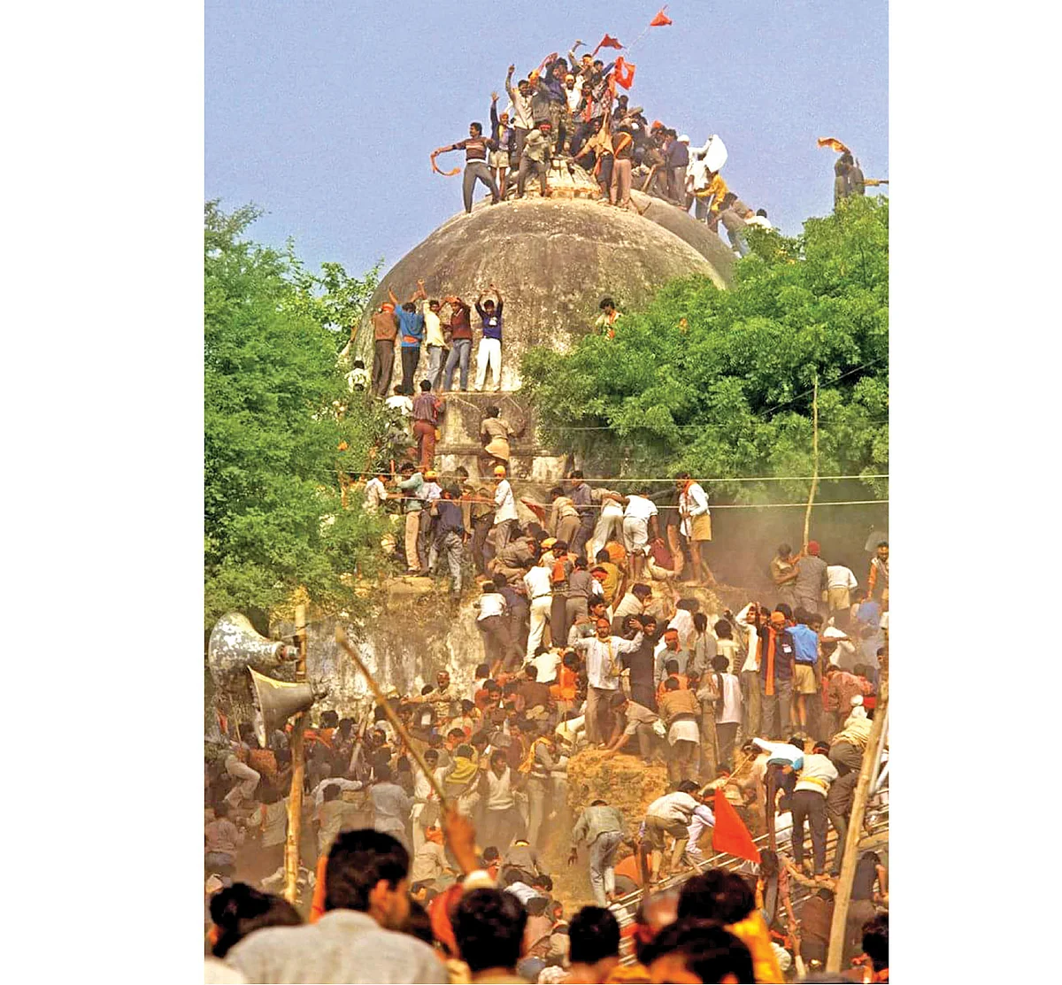 கடப்பாரையை விழுங்கி கஷாயம் குடிப்பதா?