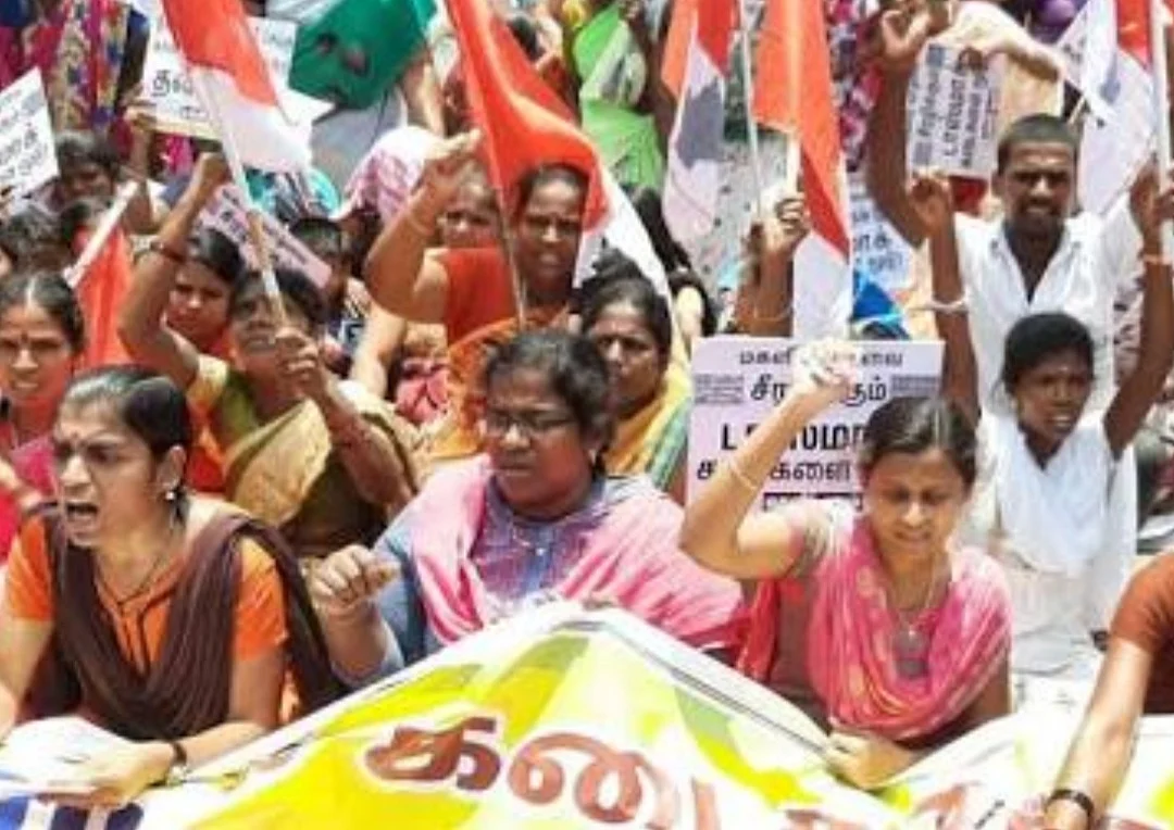 மகளிர் ஆயம் பெண்கள்