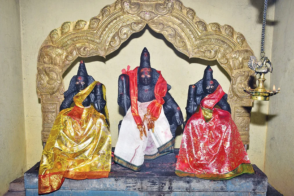 ஸ்ரீ கூப்பாருடையார் ஐயனார்