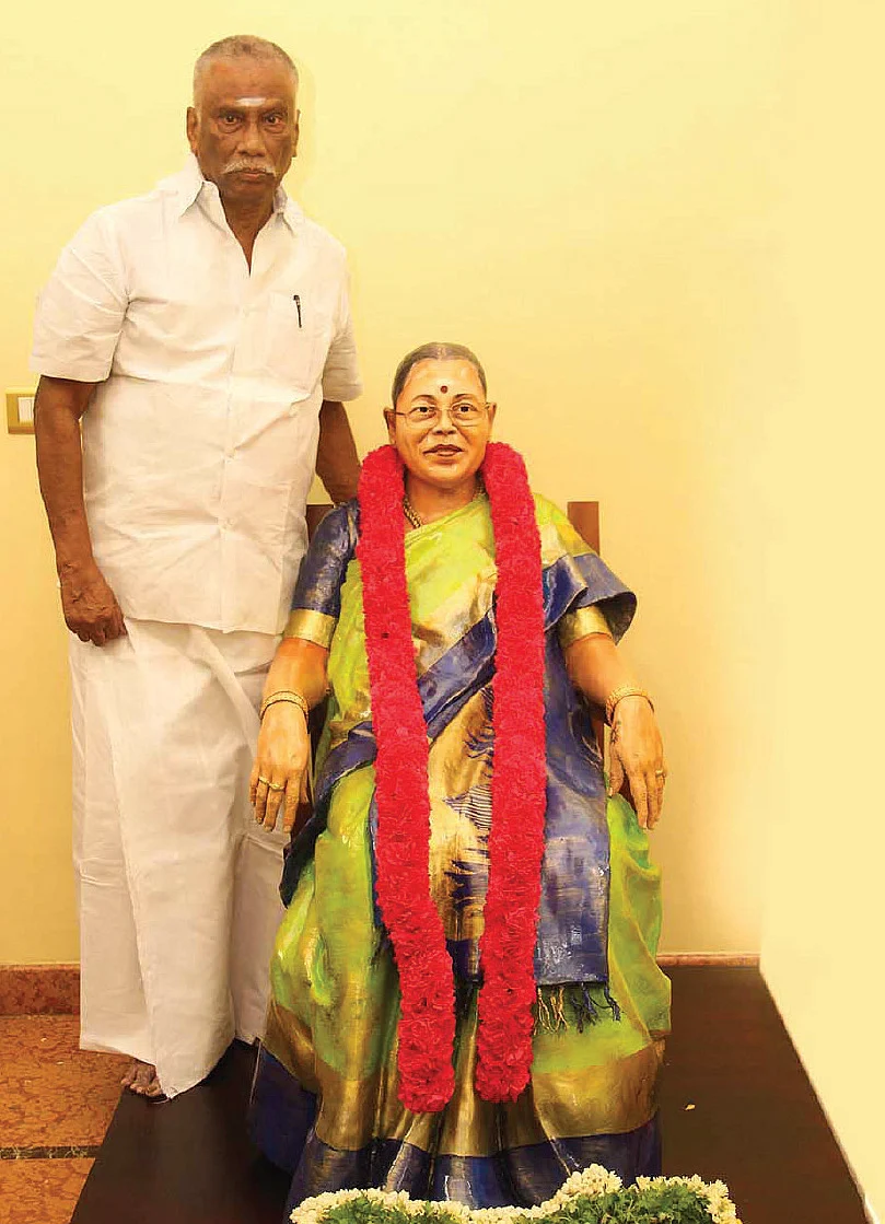 மூகாம்பிகை சேதுராமன்.