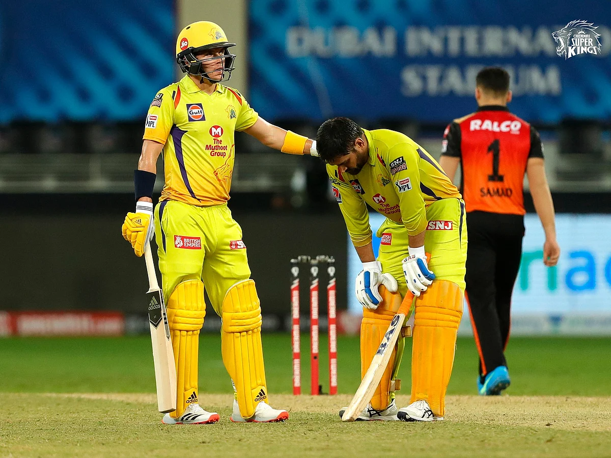 தோனி தலைமையில் ஹாட்ரிக் தோல்விகள்... தவறிழைக்கும் சிஎஸ்கே, வாய்ப்பை பயன்படுத்திய ஐதராபாத்! #CSKvSRH