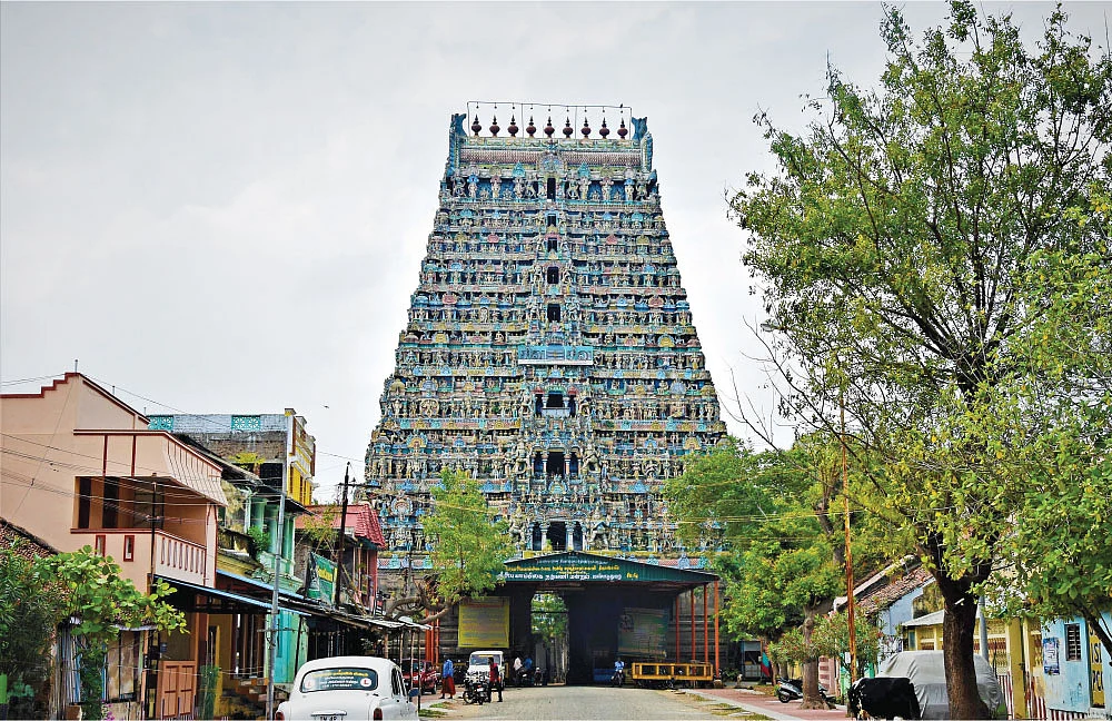 ஸ்ரீமயூரநாதர்;
இறைவி : ஸ்ரீஅபயாம்பாள்