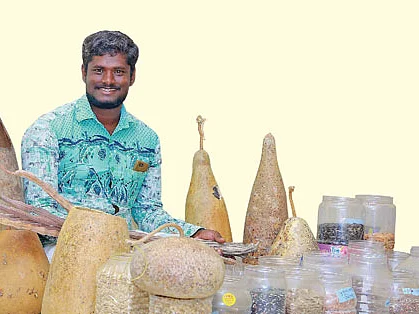 பலவிதமான பாரம்பர்ய விதைகள் இலவசமாகக் கொடுக்கும் இளைஞர்!