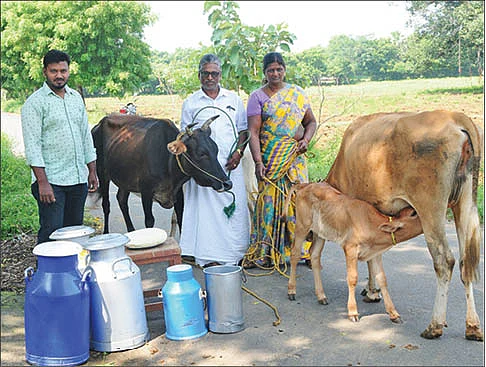 குடும்பத்தினருடன்