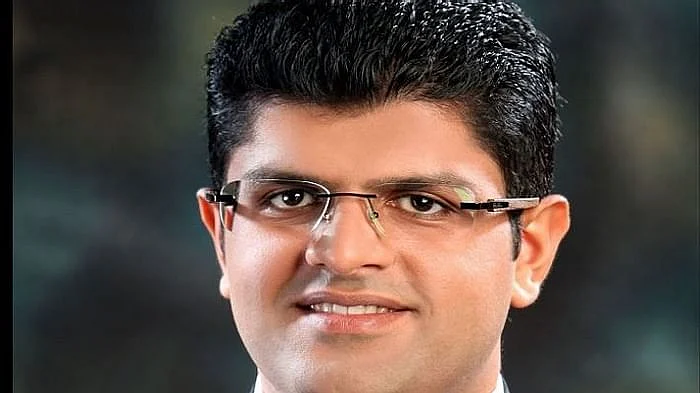 துஷ்யந்த் சௌதாலா