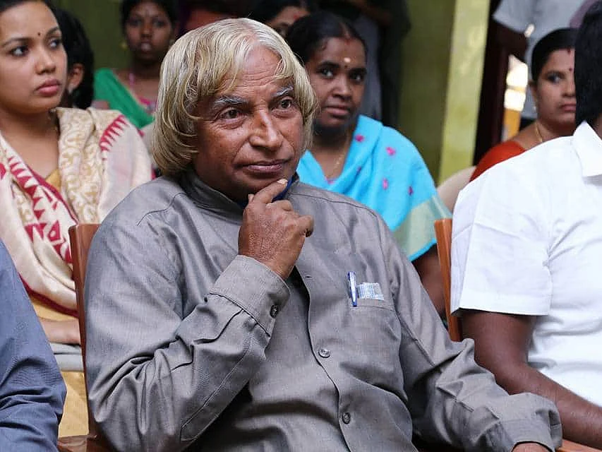 "`சூரரைப் போற்று'- அப்பாகிட்ட பேச நிறைய போன் வருது, ஆனா அப்பா..."- கலங்கும் `உடுமலை கலாம்' குடும்பம்