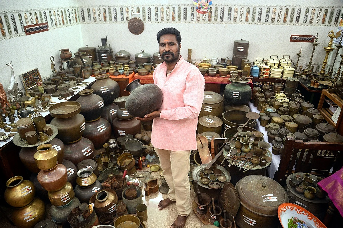 ’ஆன்ட்டிக்’ பொருள்கள்