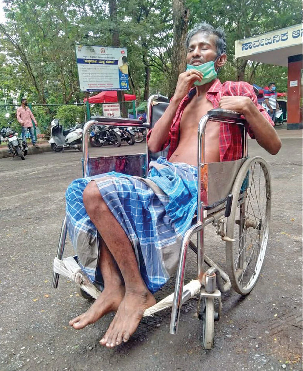 “என் பொண்டாட்டி, புள்ளைக நல்லாருக்கணும் சார்...”