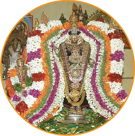 அருவுருவமாய் அருளும் முருகக்கடவுள்! - அழகன் முருகனின் அற்புத ஆலயங்கள்