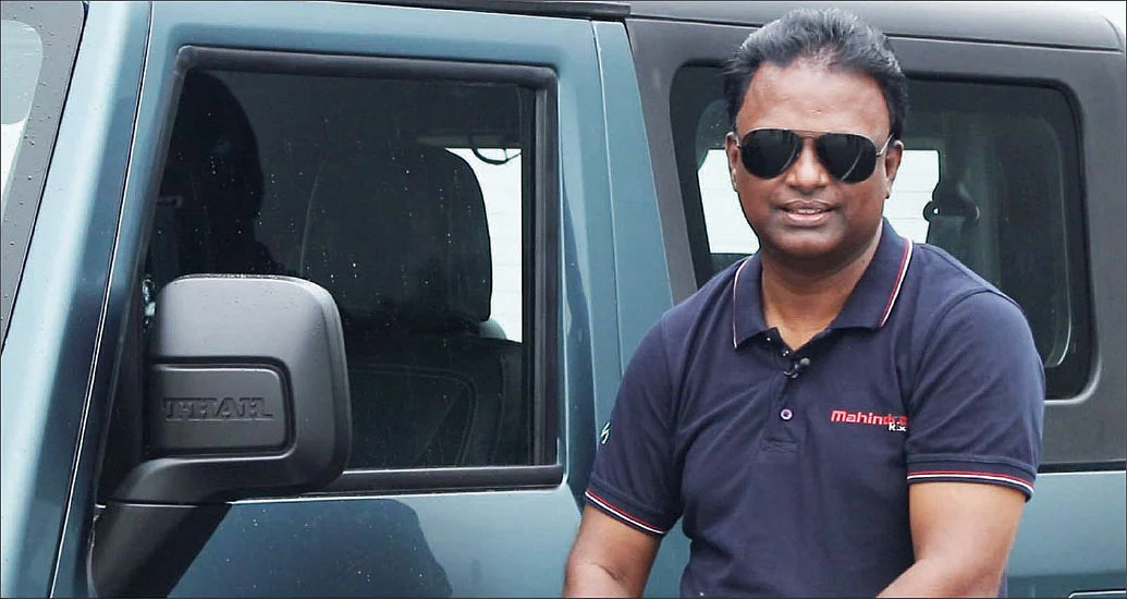 `மஹிந்திரா' வேலுசாமி