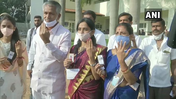 கர்நாடக இடைத்தேர்தல்