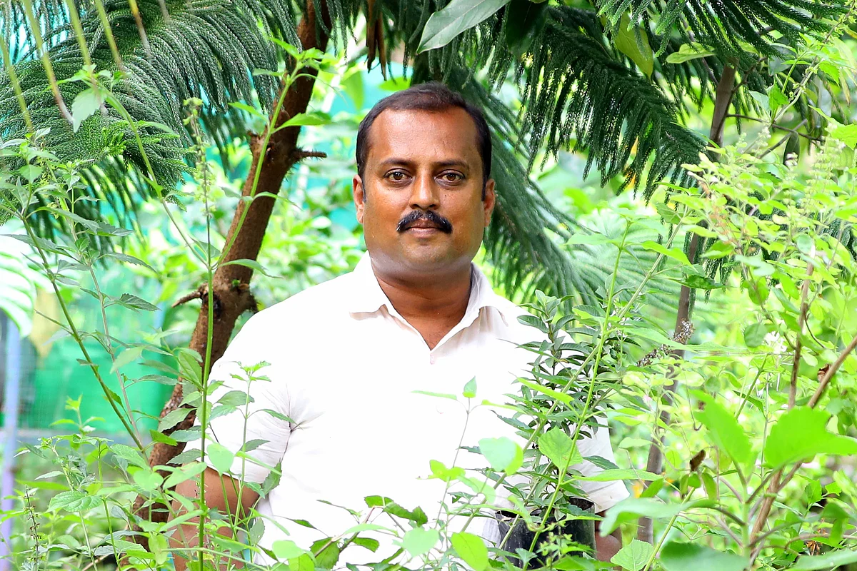 அருள் பரமசிவம்