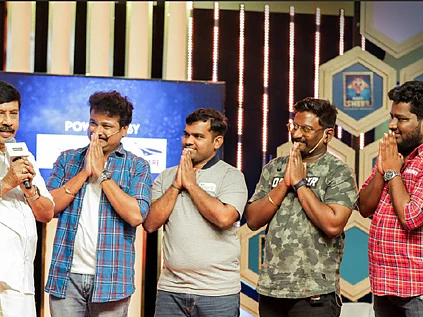 விண்வெளிக்குச் சென்ற தமிழ்!