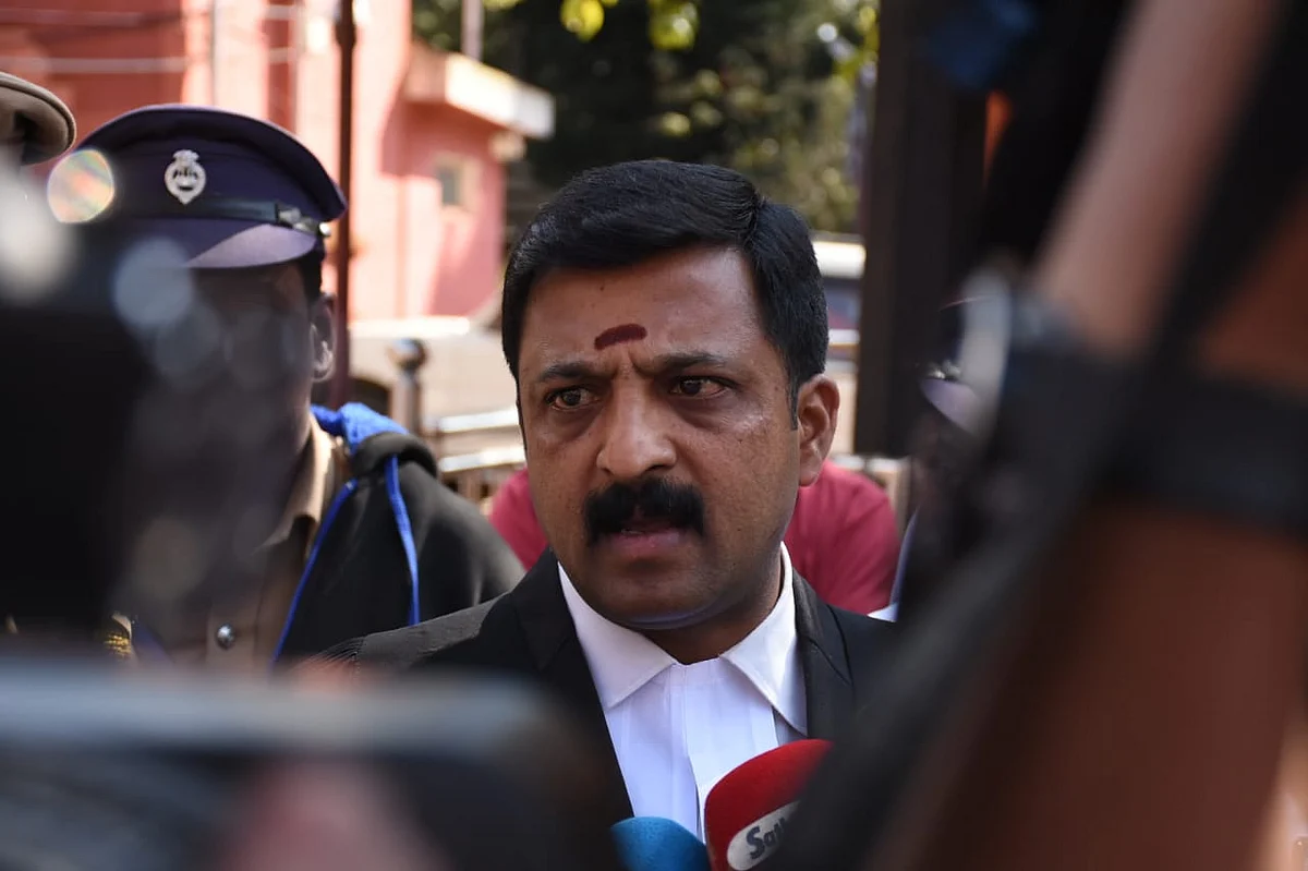 அரசு வழக்கறிஞர் பாலநந்தகுமார்