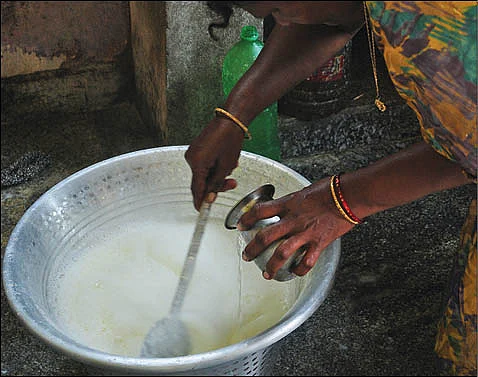 வினிகர் சேர்த்தல்