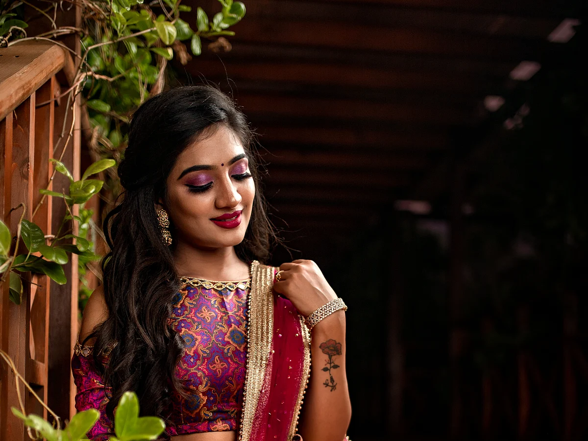`இதயத்தை திருடாதே' ஹீமா பிந்து... லேட்டஸ்ட் போட்டோஷூட் ஸ்டில்ஸ்!