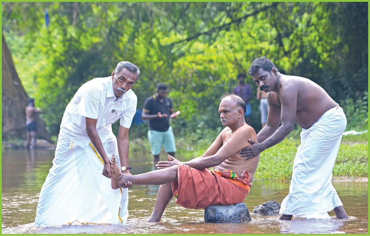 மருந்தில்லா வர்ம வைத்தியம்! - தேகம் தெய்விகம்