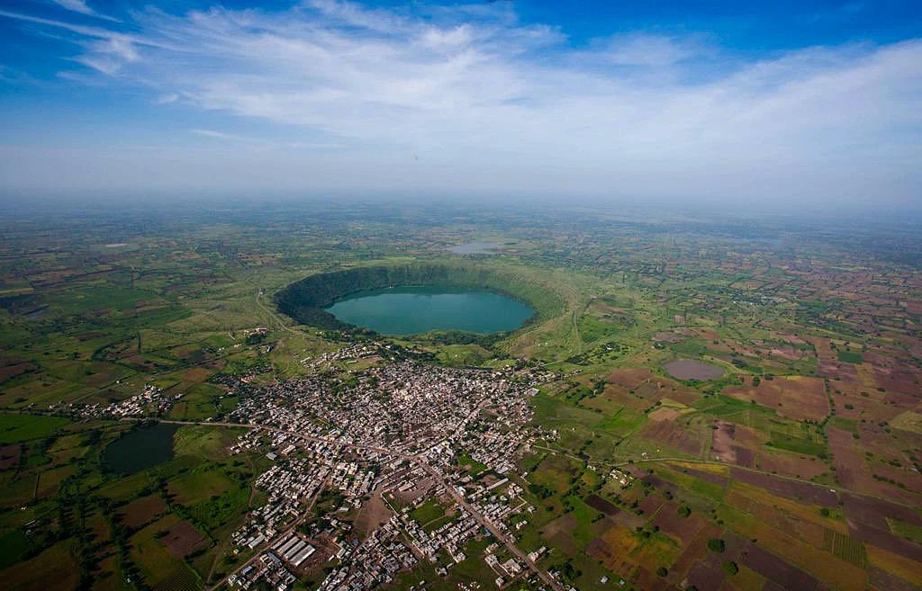 lonar lake