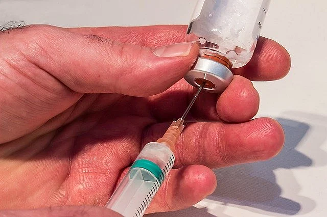 Syringe and needle