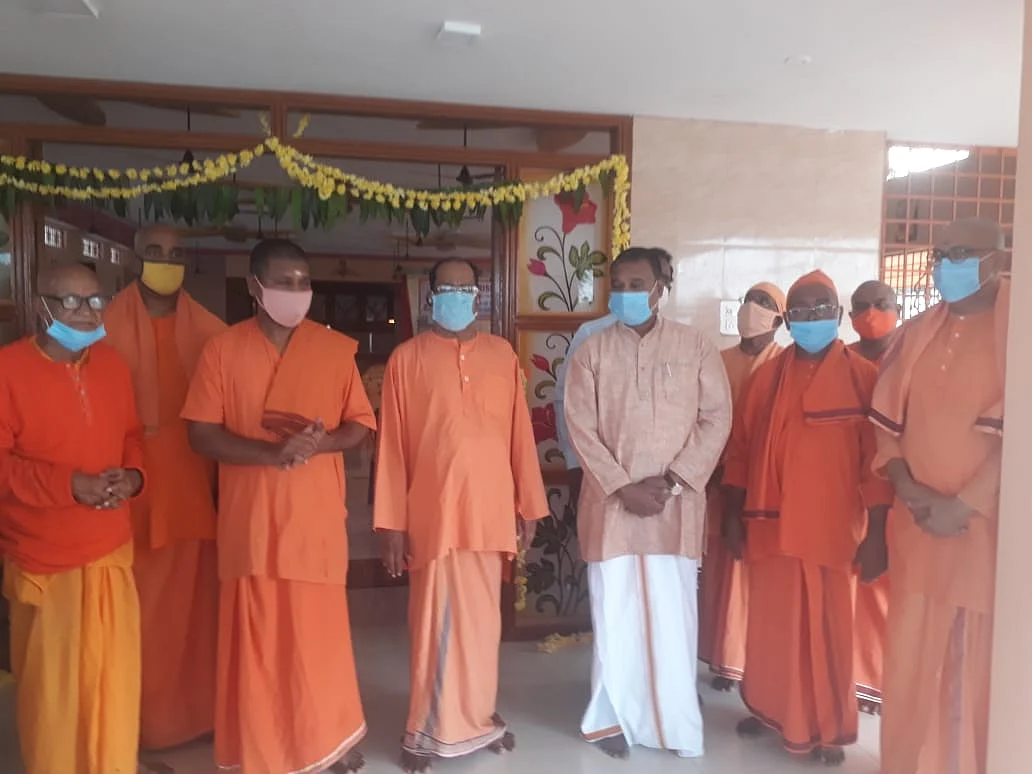 விழாவில் பங்கேற்ற நீதிபதிபுகழேந்தி