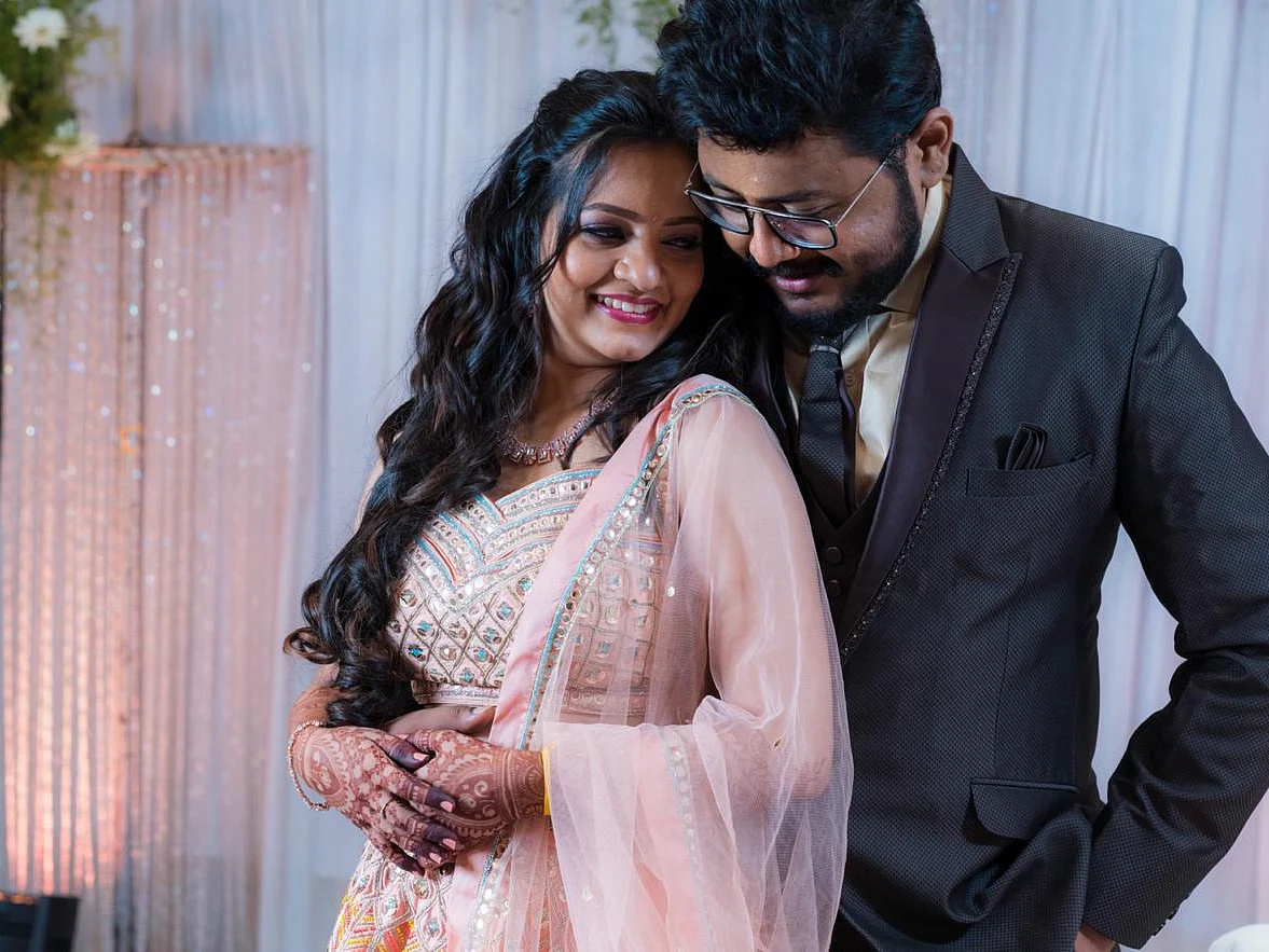 ``இவங்கதான் என் மனைவியாகப் போறாங்கன்னு அப்போ தெரியாது!'' - `சூப்பர் சிங்கர்' சாய்சரண் ஷேரிங்ஸ்