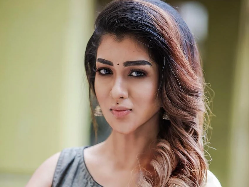``கான்ஃபிடன்ஸுடன் மேக்கப் செஞ்சுக்கோங்க கேர்ள்ஸ்... ஏன்னா?" - மேக்கப் ஆர்ட்டிஸ்ட் ஒலிவியா