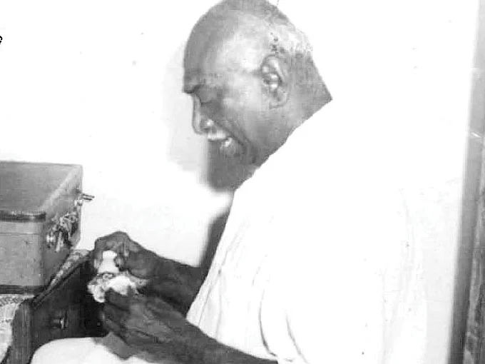 பொக்கிஷம் ஆல்பம்