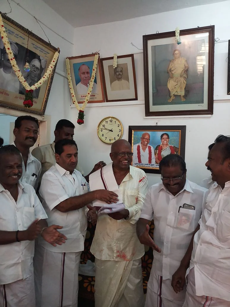 பொன்.முத்துராமலிங்கத்துடன் தளபதி
