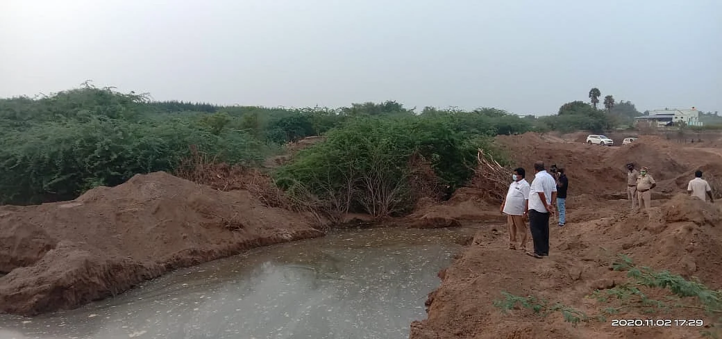 மணல் கொள்ளையைத் தடுக்கும் சின்ராஜ்