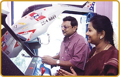 மதுரை விகடன்: எப்படி இருந்த அழகிரி... இப்படி ஆயிட்டார்!