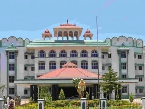 ``லஞ்சம் வாங்கும் அதிகாரிகளுக்கு ஏன் தூக்கு தண்டனை விதிக்கக் கூடாது?" - உயர்நீதிமன்ற கிளை