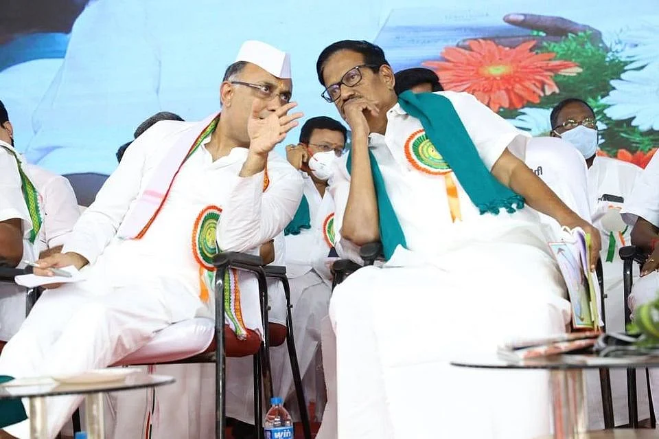 தினேஷ் குண்டு ராவ் - அழகிரி
