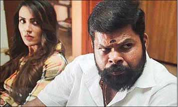 மதுரை விகடன்: ஆயிரம் முகங்கள்!