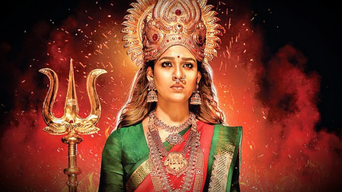 மூக்குத்தி அம்மன்