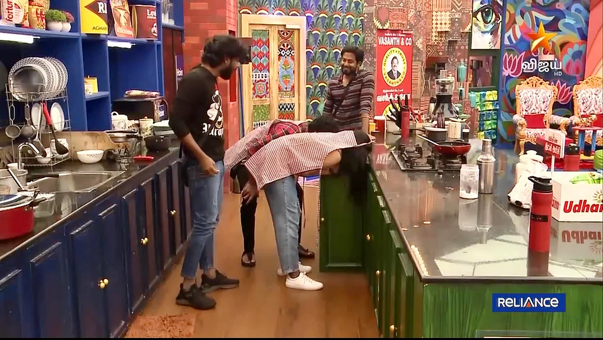 Bigg boss contestants