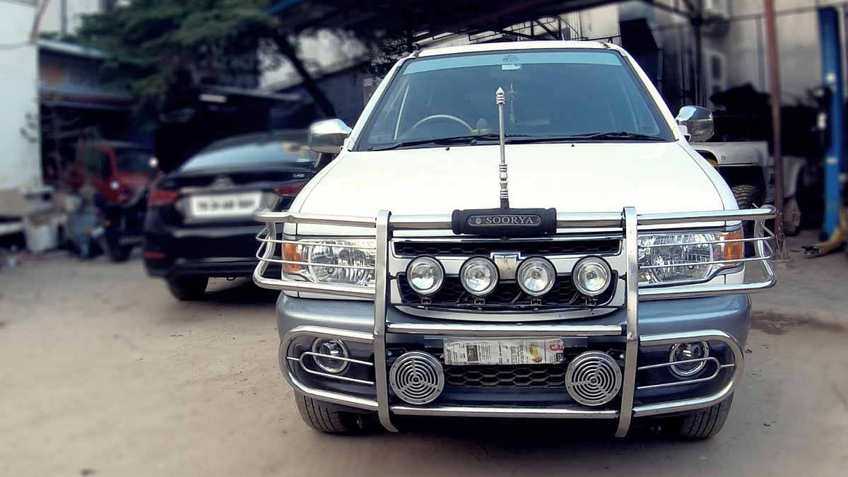 கார் க்ராஷ் கார்டுகளில் இவ்வளவு ஆபத்தா... ஏன் தவிர்க்கவேண்டும்? 