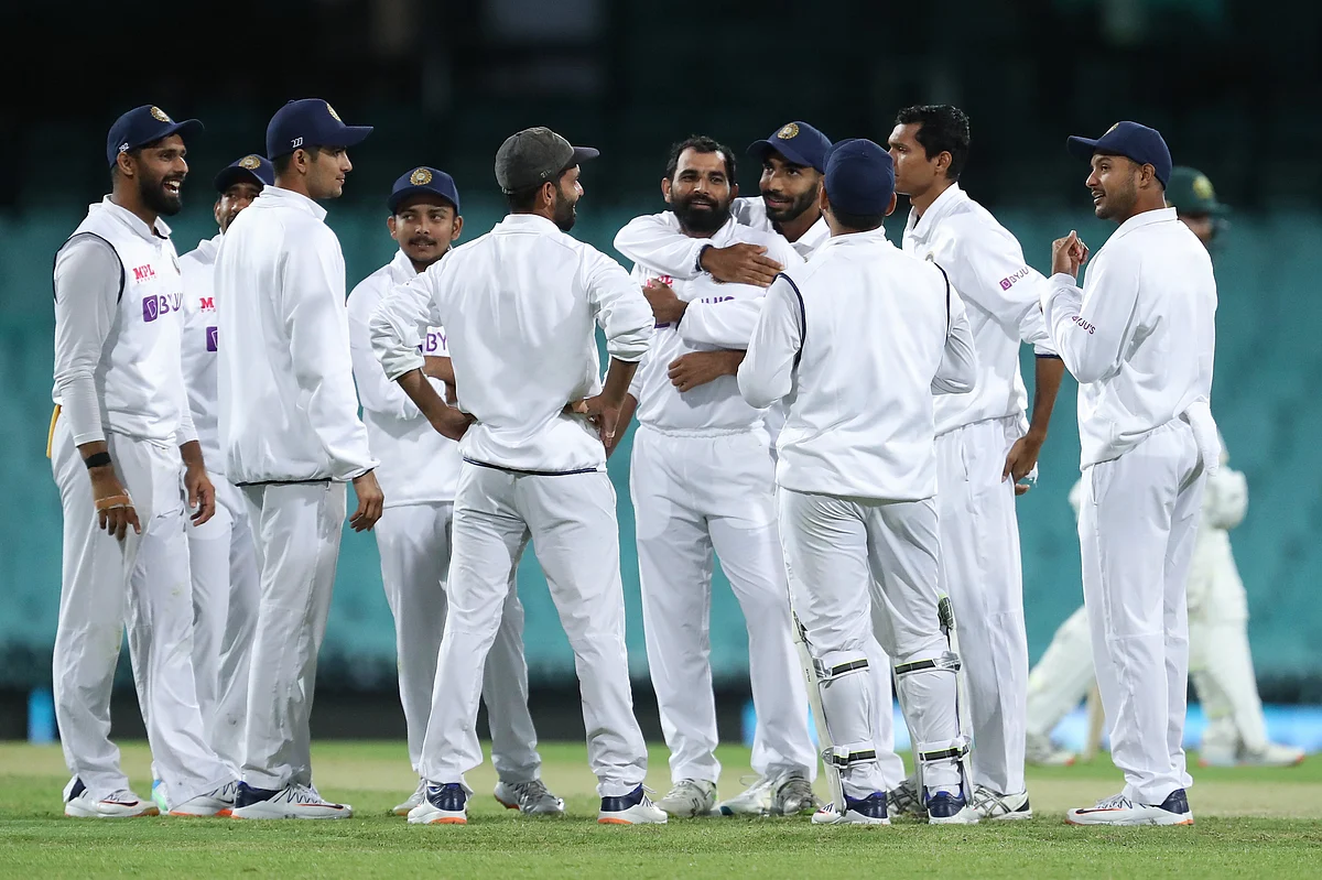 #AUSvIND