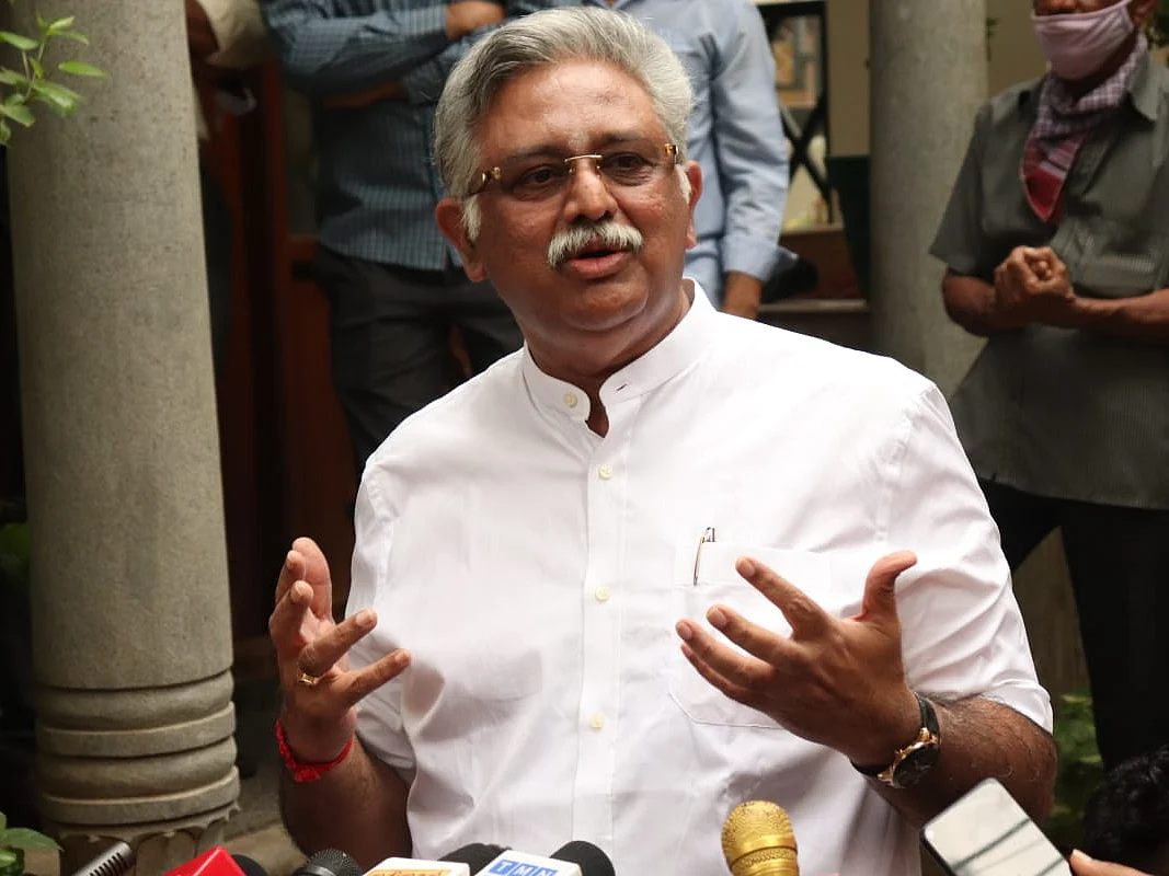 `மோடியும் ரஜினியும் எனது இரு கண்கள்!’ - அர்ஜுனமூர்த்தி