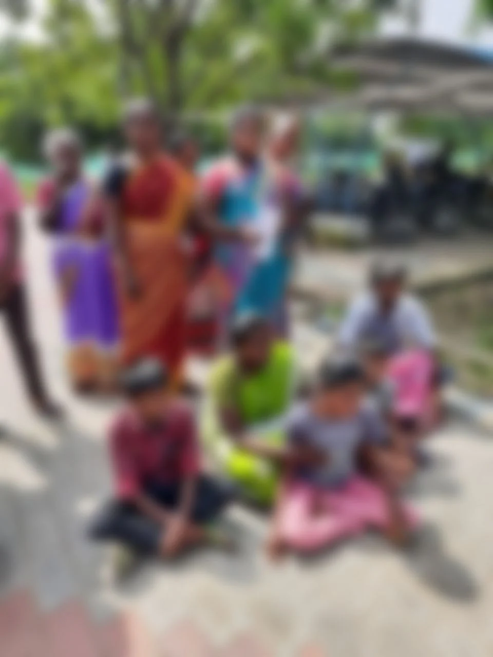 பாதிக்கப்ப்ட்ட குடும்பத்தினர்