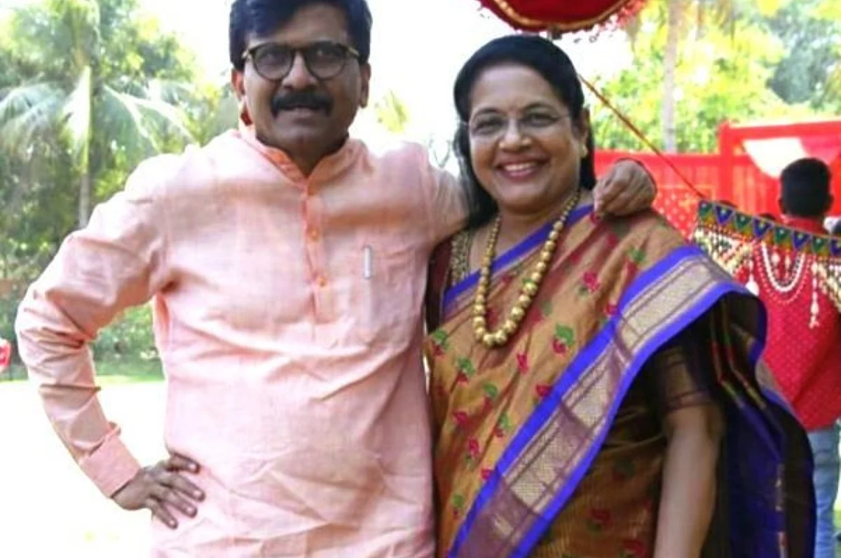சஞ்சய் - வர்ஷா ராவத்