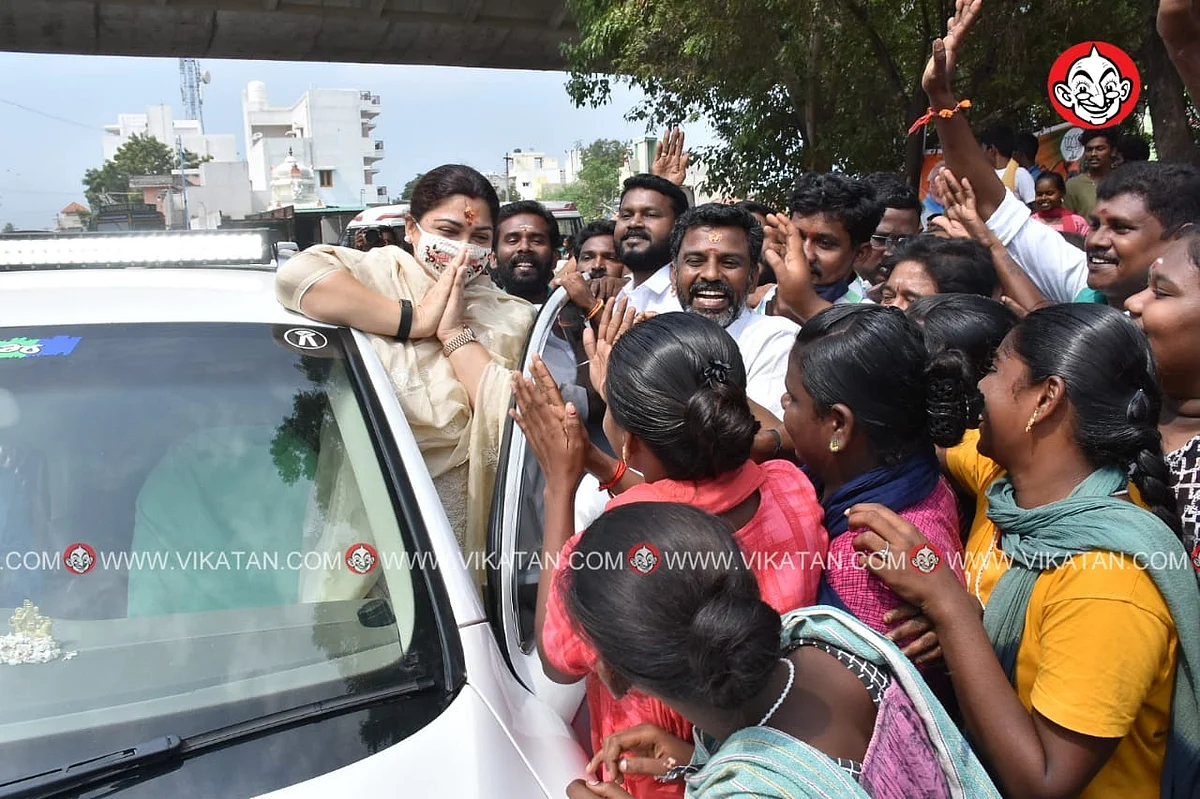 குஷ்பு