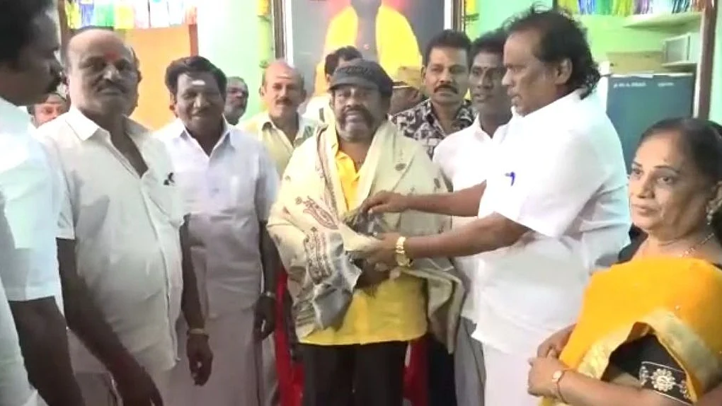 நடிகர் செந்தில்