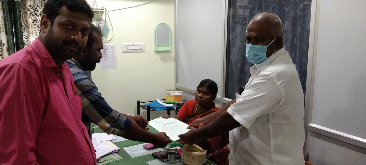 புதிய வீடுகள் கட்டித்தர கோரிக்கை