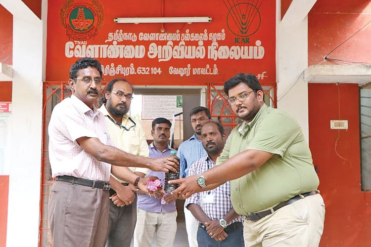 ‘வந்தாச்சு... இயற்கை விரட்டி!’ - காட்டுப்பன்றிகளைக் கட்டுப்படுத்தும் புதிய கண்டுபிடிப்பு!