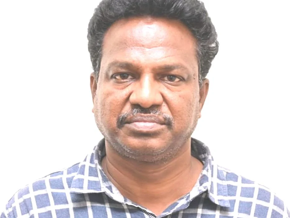 வேலூர்: தனியார் பல்கலைக்கழகத்தின் பெயரில் மோசடி! - பா.ம.க பிரமுகர் மீது குவியும் புகார்கள்
