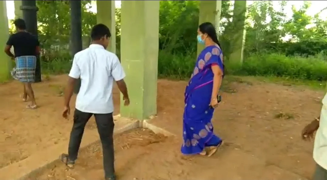 நகராட்சி ஆணையர் சுதா