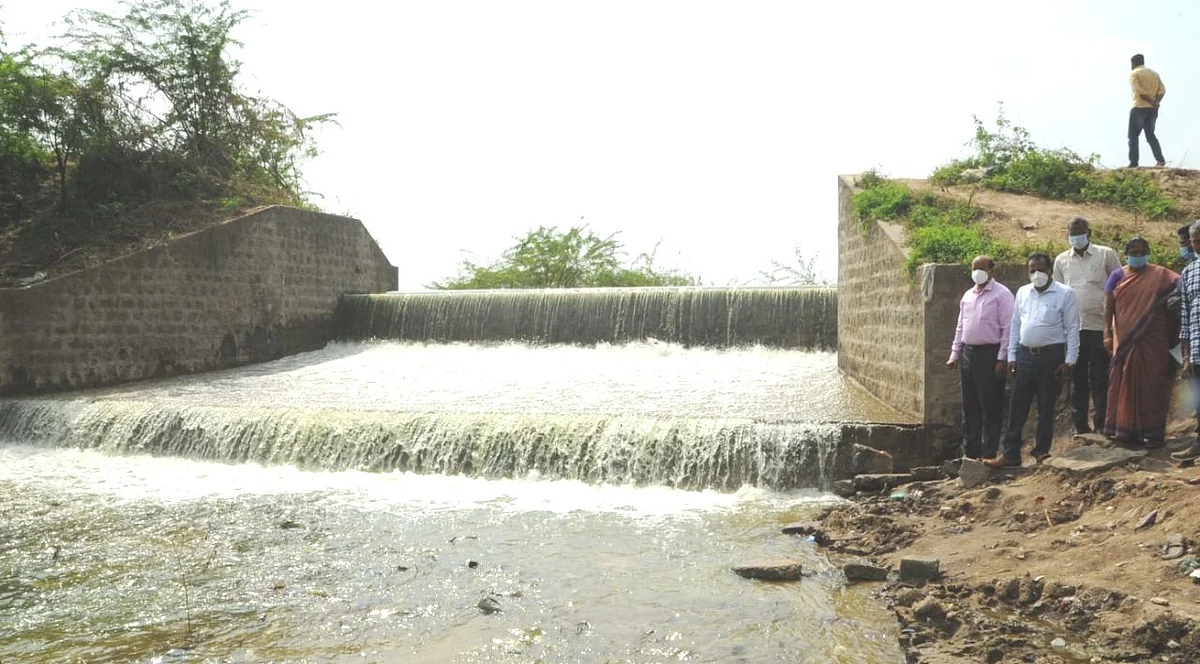 நெல்லூர்பேட்டை பெரிய ஏரி